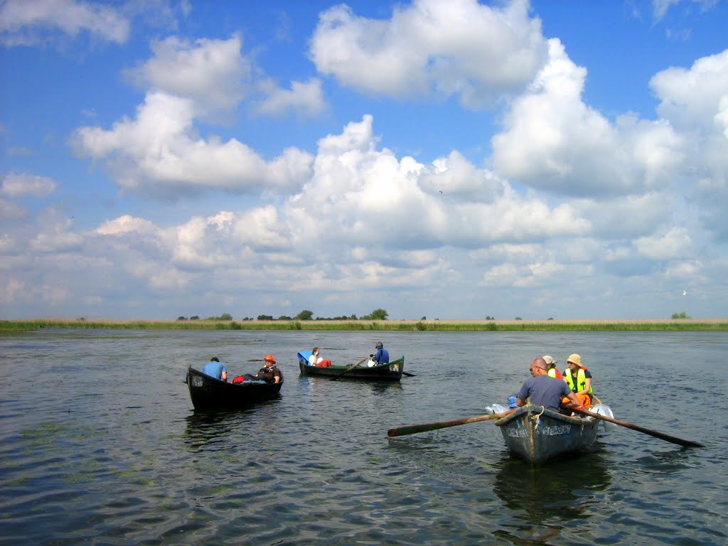 pescuit la biban pe lacul babina