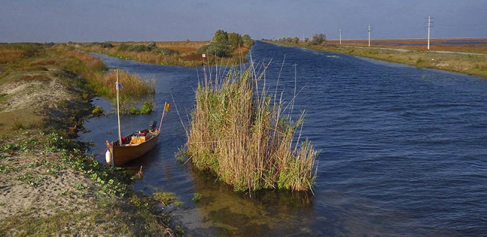 pescuit la stiuca pe canal tatarul